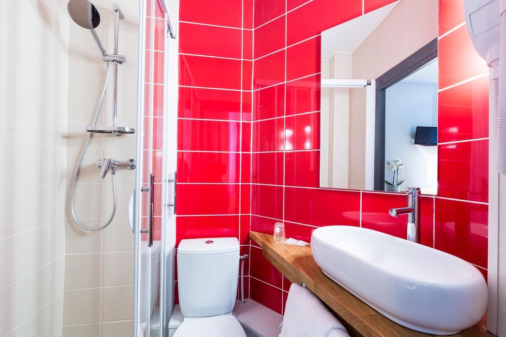 Hotel Astrid Rouen Bagian luar foto